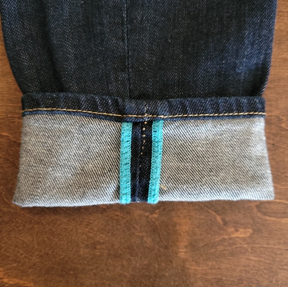 Lucky Brand Sofia Capri Dark Wash Jeans, size 2/26 - Picture 9 of 9